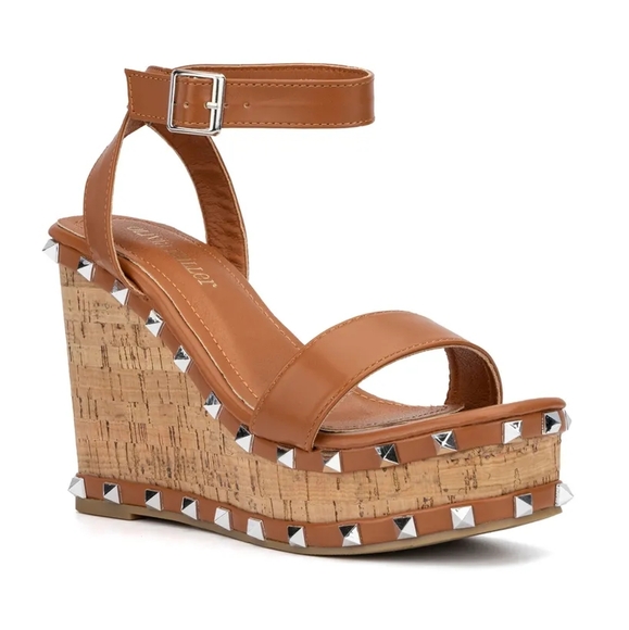 OLIVIA MILLER Tan Wedge Sandals - Picture 1 of 3